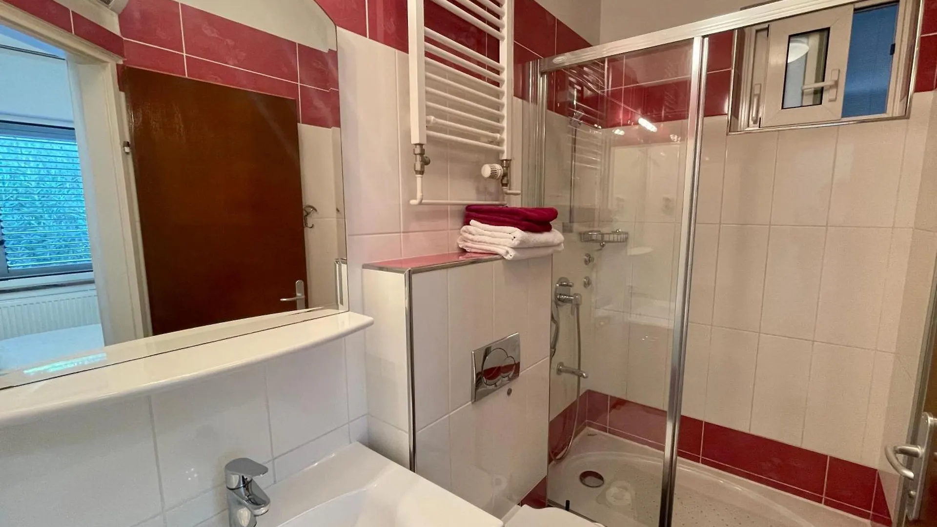 Ana Guest House Nin