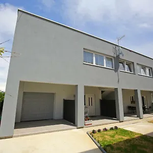 Apartament Niko