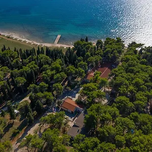 Kompleks wypoczynkowy Mobile Homes Camp Pineta - Adriatic Kampovi Fažana